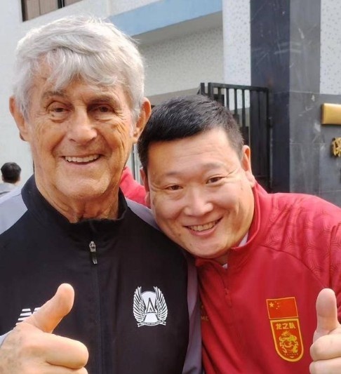 山東男子蹬三輪騎行700公里赴杭州看球：突破極限，回去騎不動了