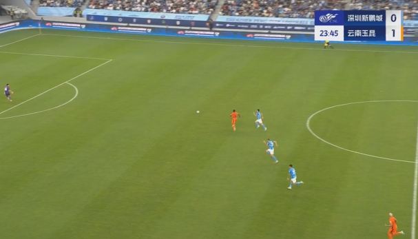 首秀雙響！約尼查世界級過頂挑傳，奧斯卡長途奔襲單刀破門