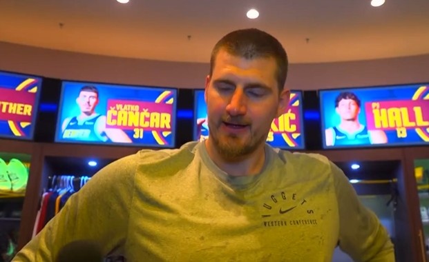 約基奇談后場三分：投進后你們記者就能編個大新聞了 獻給你們的