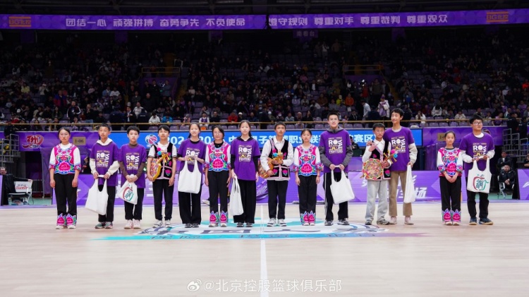 矣進宏從滇中山坳到首都球場 為家鄉孩子們推開一扇眺望世界的窗