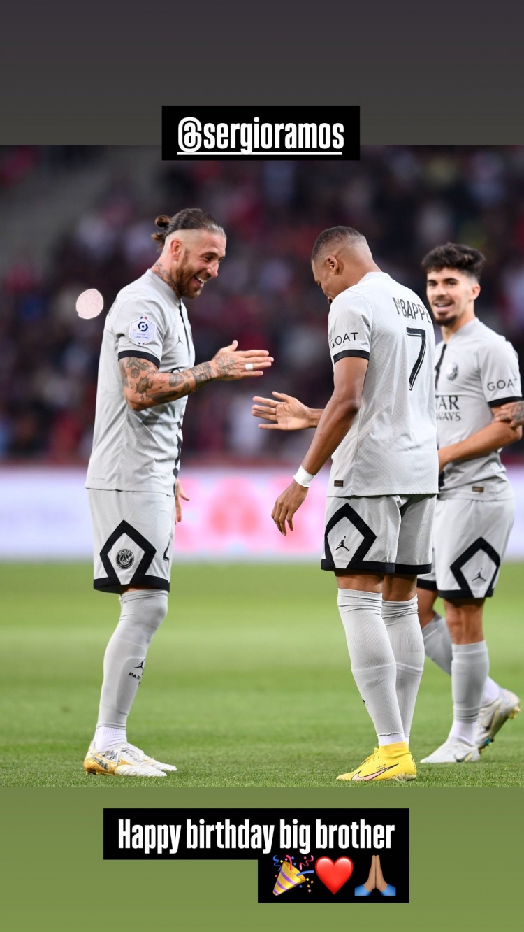 姆巴佩社媒曬與拉莫斯合照：生日快樂，大哥