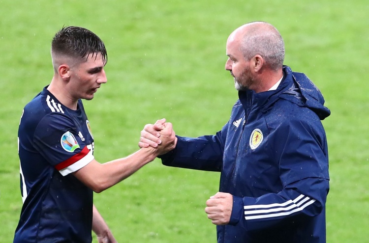 吉爾莫：和麥克托米奈出門情況會變得瘋狂，因為他外貌特征太明顯