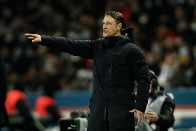 圖片報：科瓦奇與詹、施洛特貝克以及格羅斯重點溝通隊內事宜