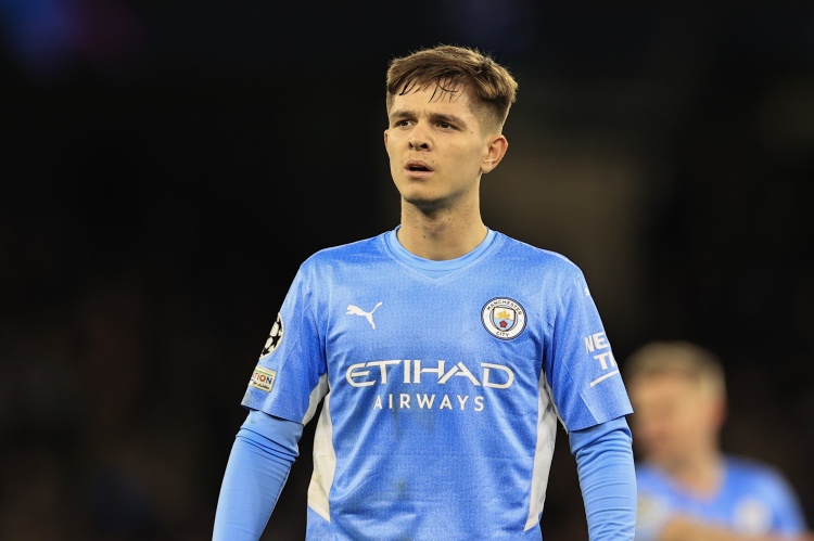 麥卡蒂：恩瓦內(nèi)里兩只腳的終結(jié)能力都非常出色，他是世界級(jí)的球員