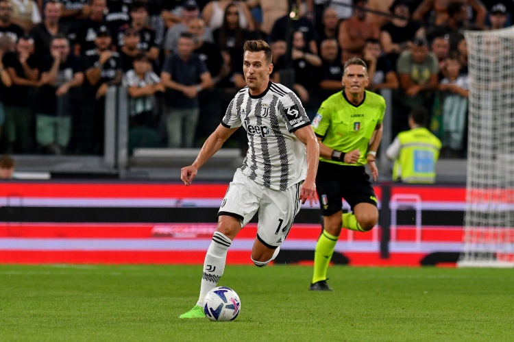 記者：米利克復出時間仍不確定，尤文與他解約可能性越來越大