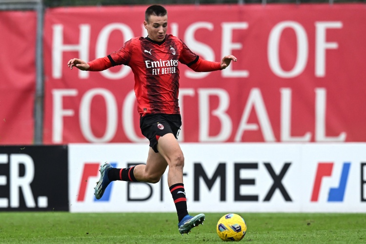 米蘭未來隊第95分鐘絕殺&結束八輪意丙聯賽不勝！卡馬達進球