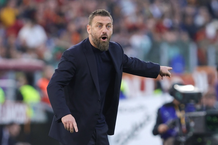 米體：德羅西有意今夏赴英超執(zhí)教，已經(jīng)和狼隊(duì)有了接觸