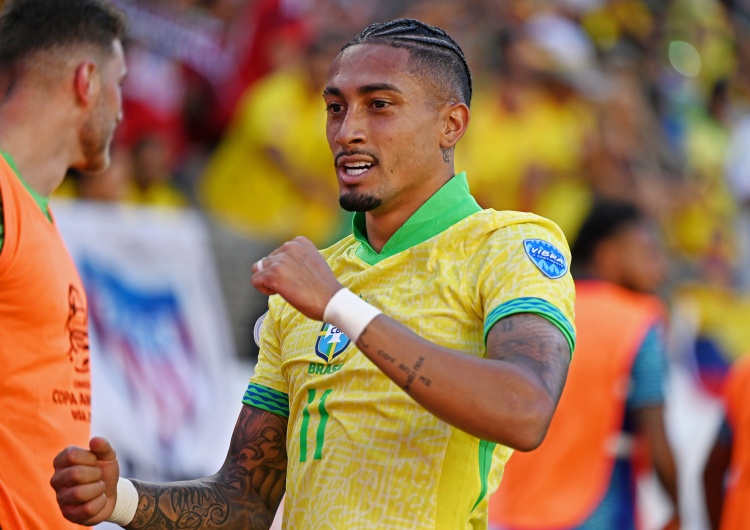 放豪言結果慘敗！拉菲尼亞3次對陣阿根廷0球0助，巴西隊1平2負