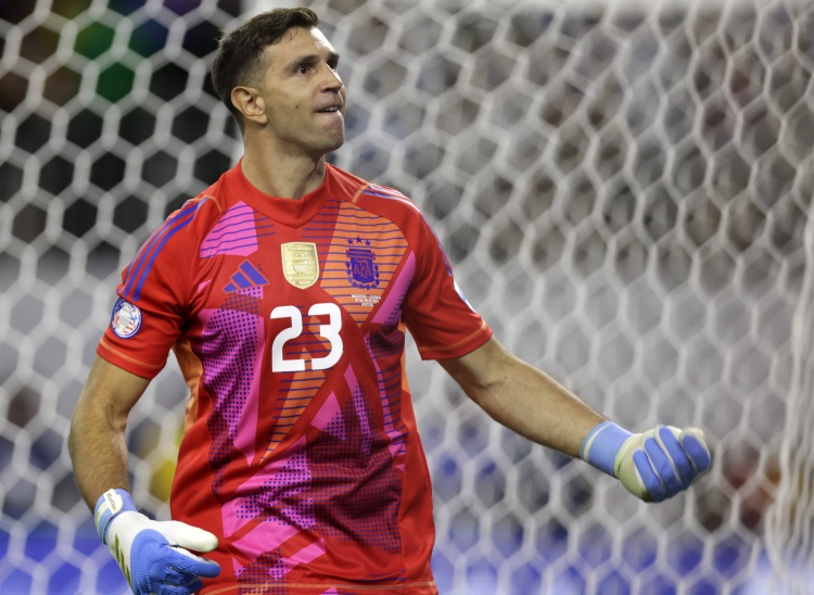 馬丁內斯：如果37歲梅西還使勁地努力，我有什么理由停下來休息