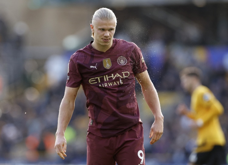 電訊報：哈蘭德拄拐離場時不太痛苦，曼城還未確認他是否接受掃描