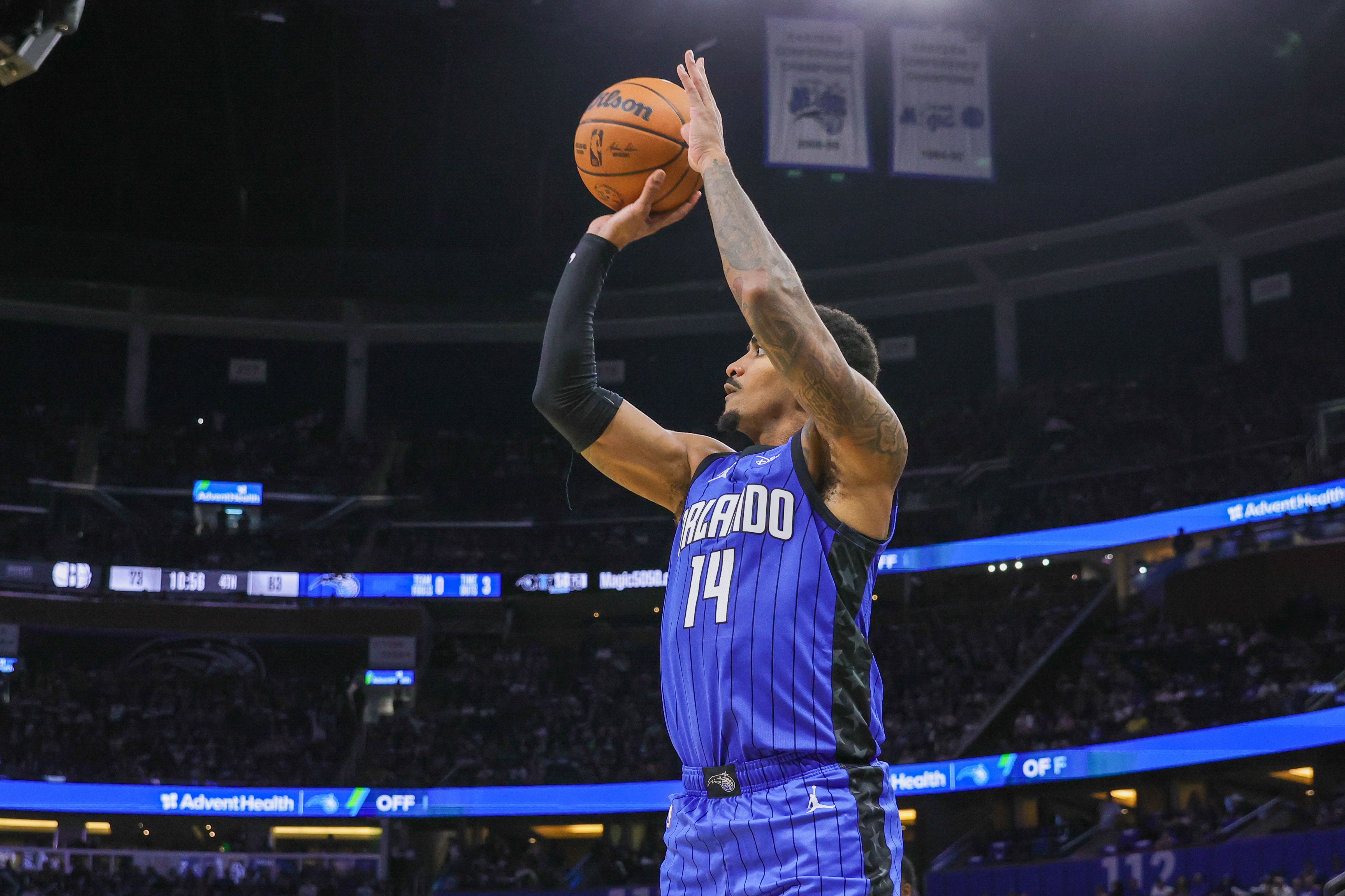 布萊克：加里-哈里斯防守積極投籃穩定 他是非常出色的老將領袖