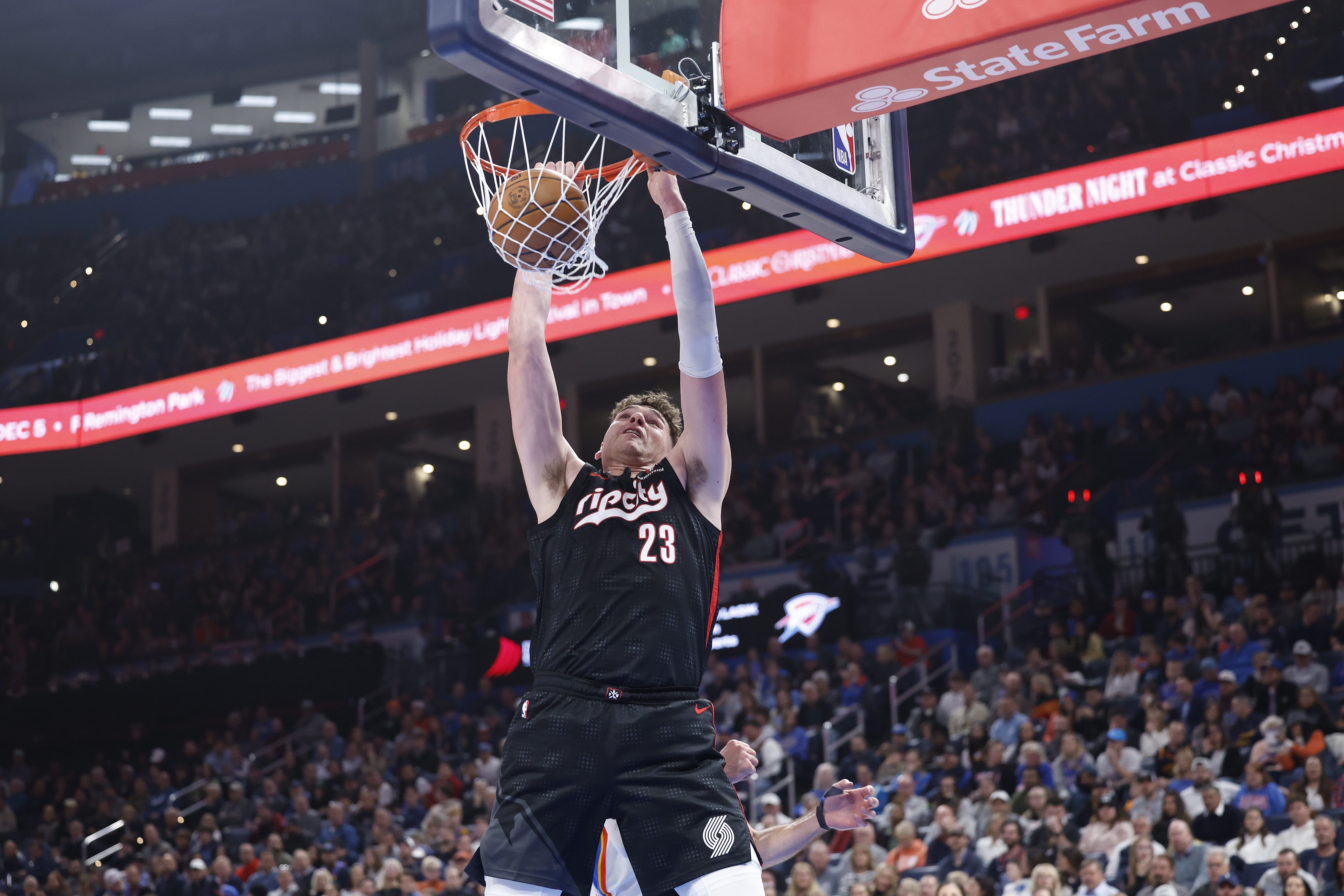 打得不錯！克林根10投6中&三分3中2 得到18分12板3帽