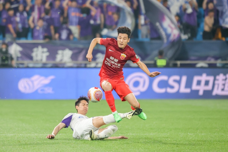 東體：武磊手術兩個月后逐步開始有球訓練 但不意味接近真正復出