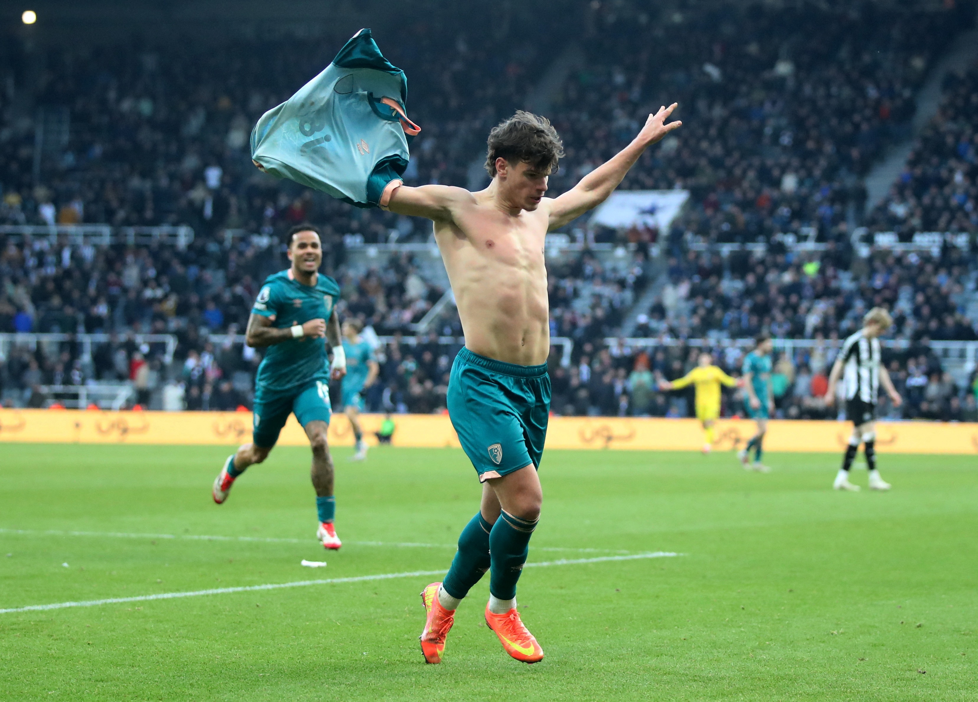 英媒：利物浦準(zhǔn)備求購(gòu)科爾克茲，關(guān)注懷森&將破紀(jì)錄引進(jìn)伊薩克