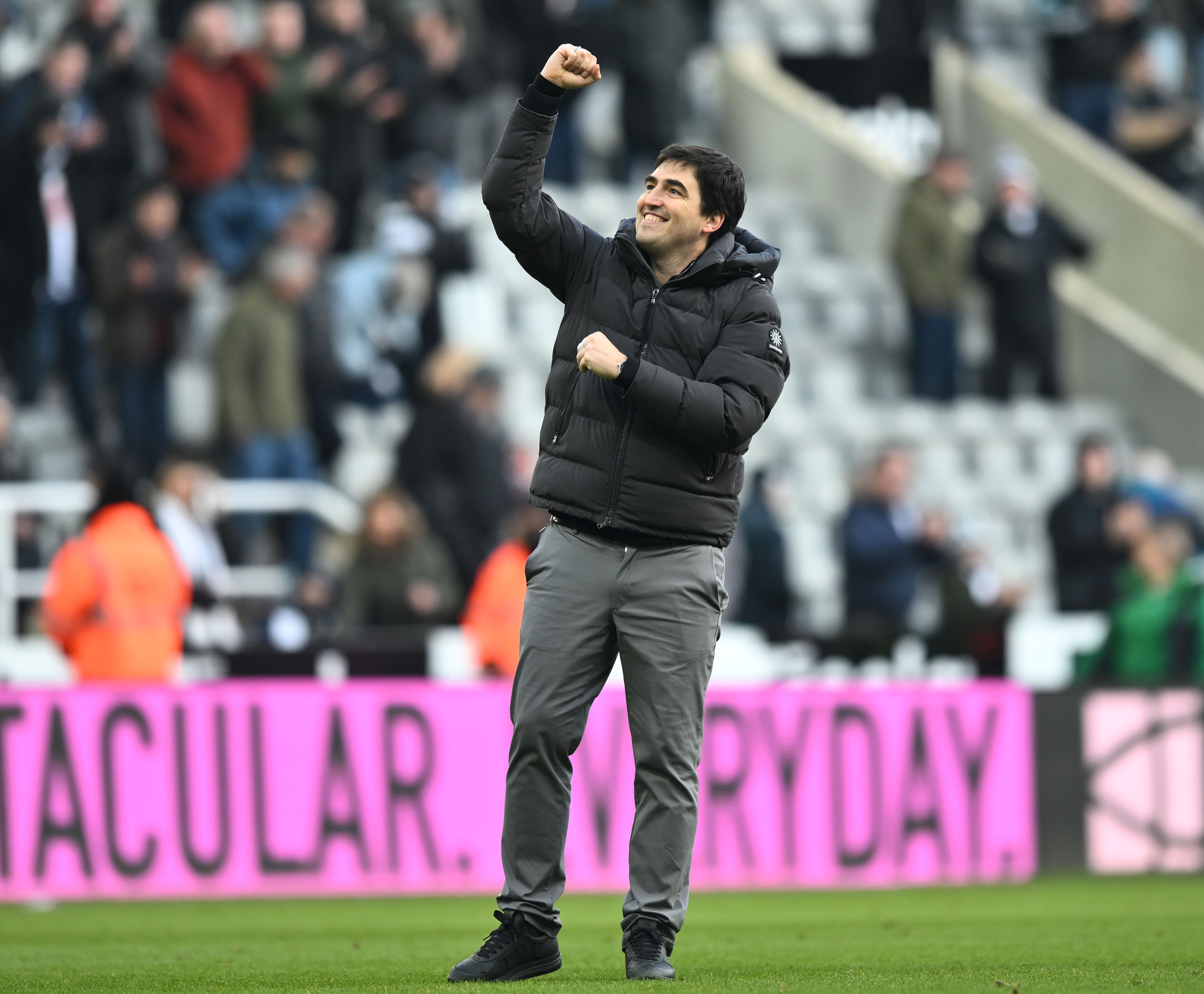 伯恩茅斯主帥：懷森的轉(zhuǎn)會(huì)傳聞不會(huì)讓我驚訝，去年就知道他很優(yōu)秀