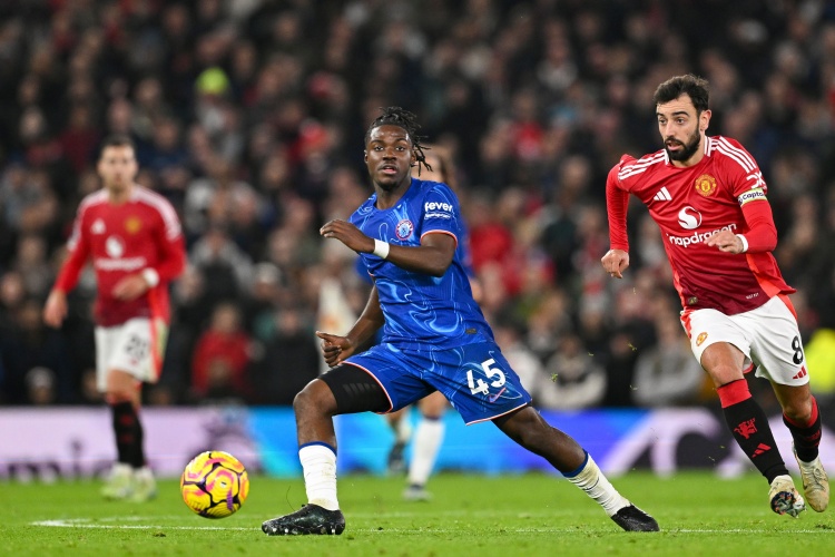 理療師：拉維亞意識到傷病問題可以解決，他并不認(rèn)為這是宿命