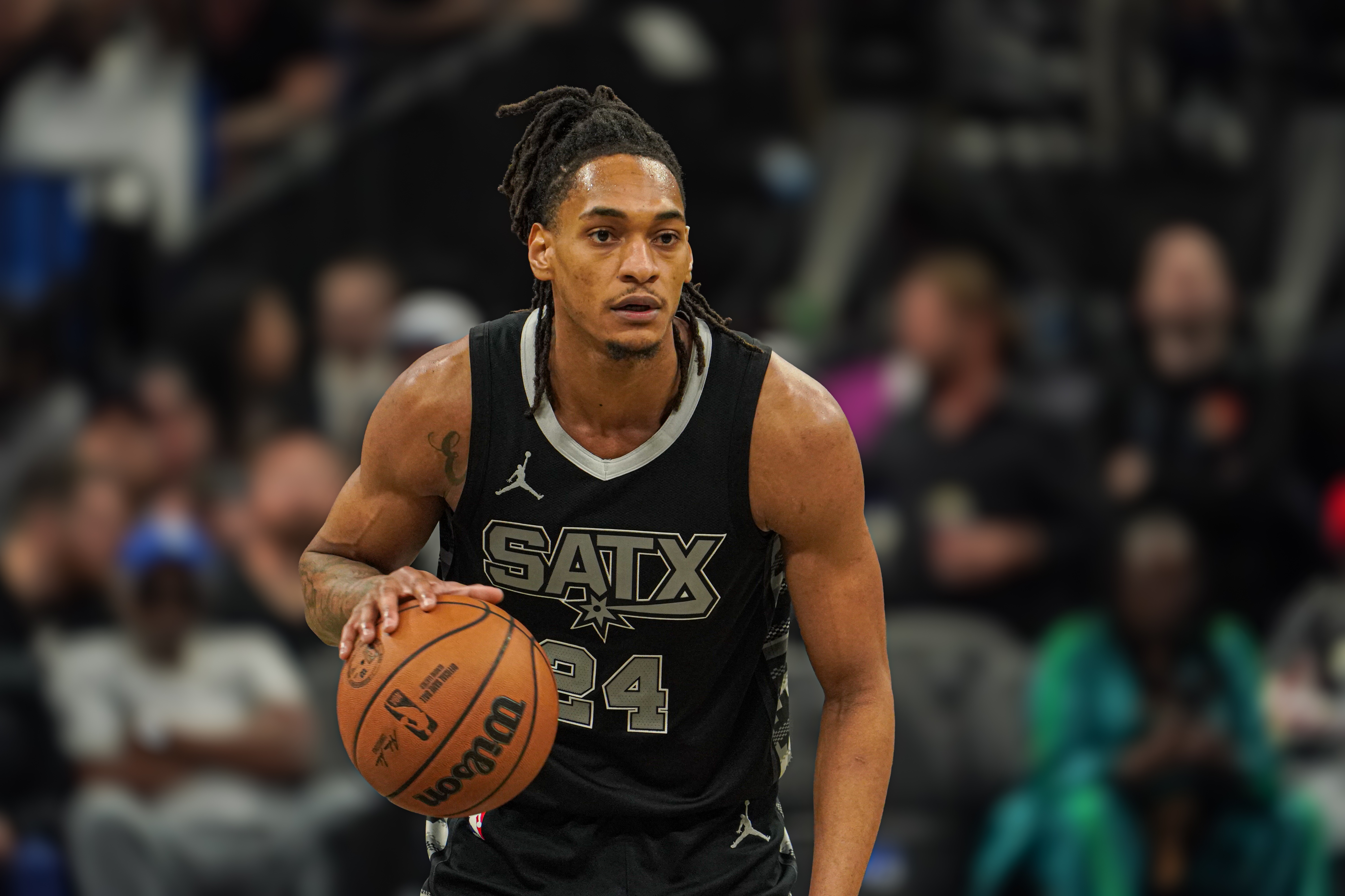 瓦塞爾：球隊還有些問題需要解決 今晚我們就是怎么都投不進