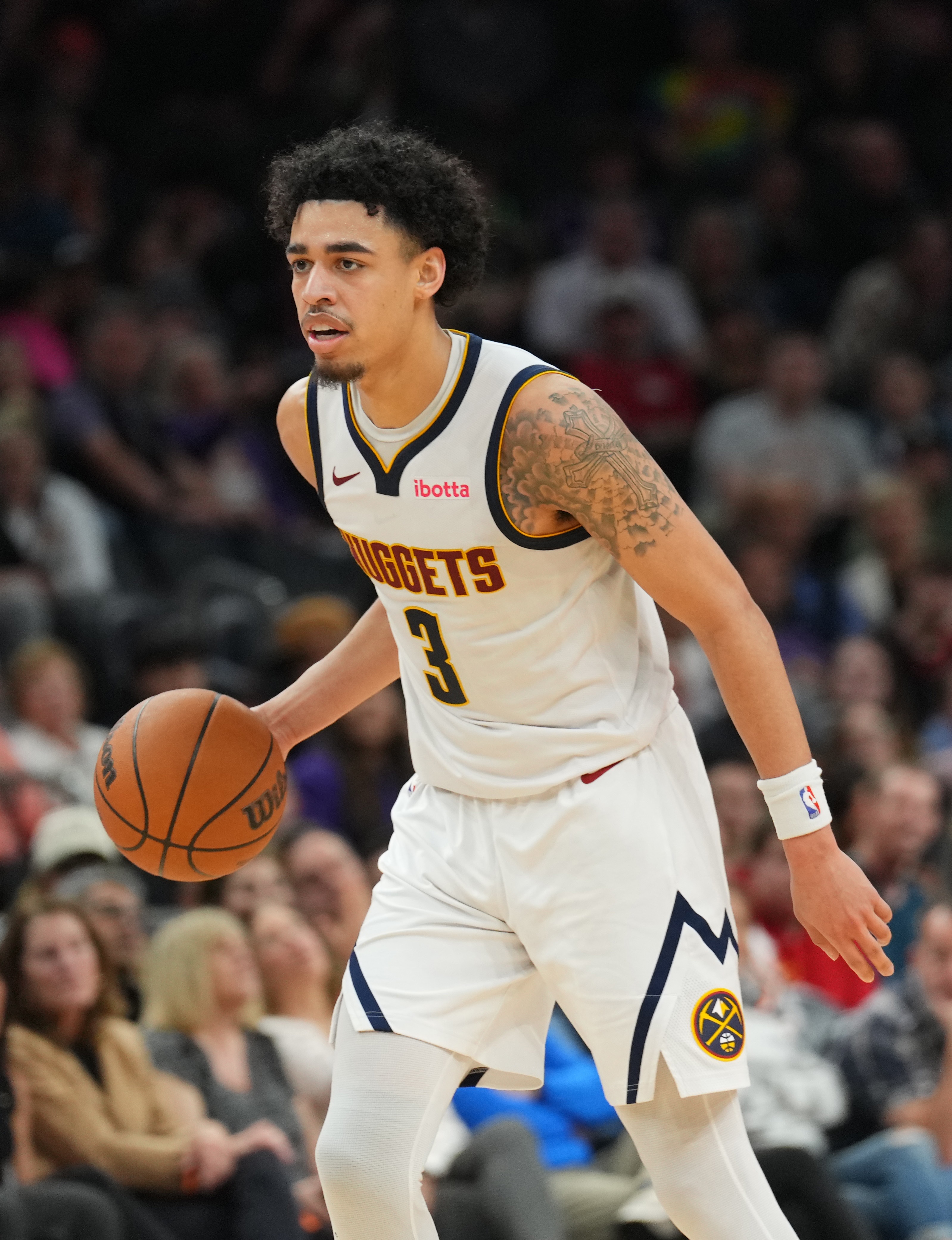 馬龍：斯特勞瑟已能參加3對(duì)3的對(duì)抗賽 有望在季后賽前回歸