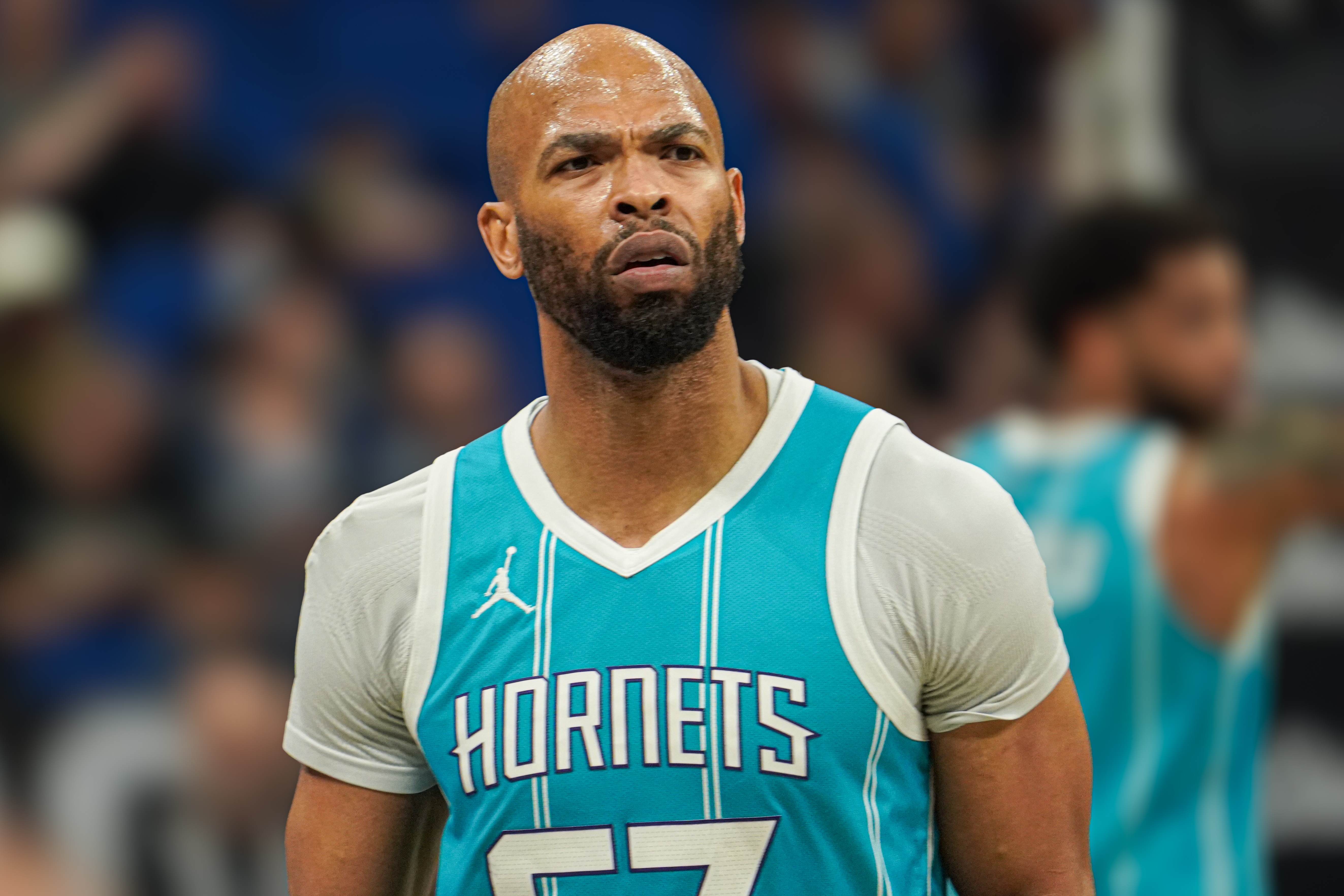 家有一老！39歲老將泰-吉布森出戰(zhàn)14分鐘獻(xiàn)上4分3蓋帽