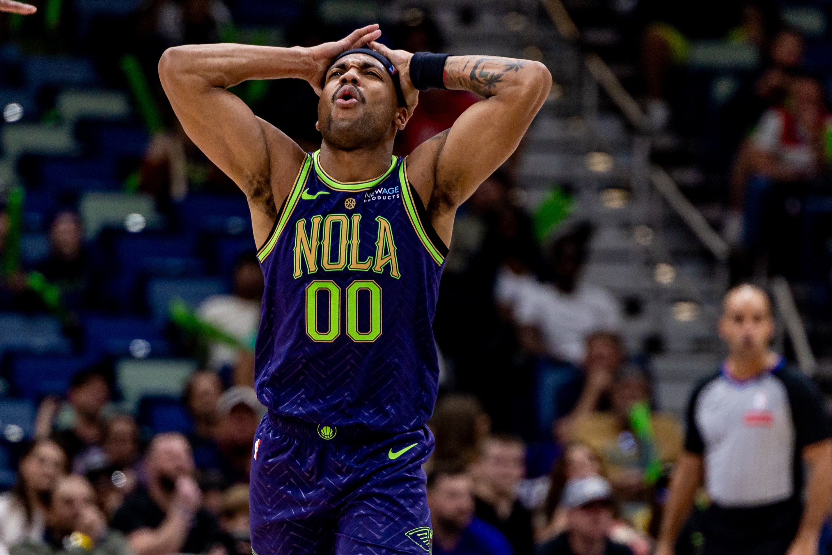 虎頭蛇尾！布魯斯-布朗11中6拿到18分7板2斷2帽 首節10分&末節0分