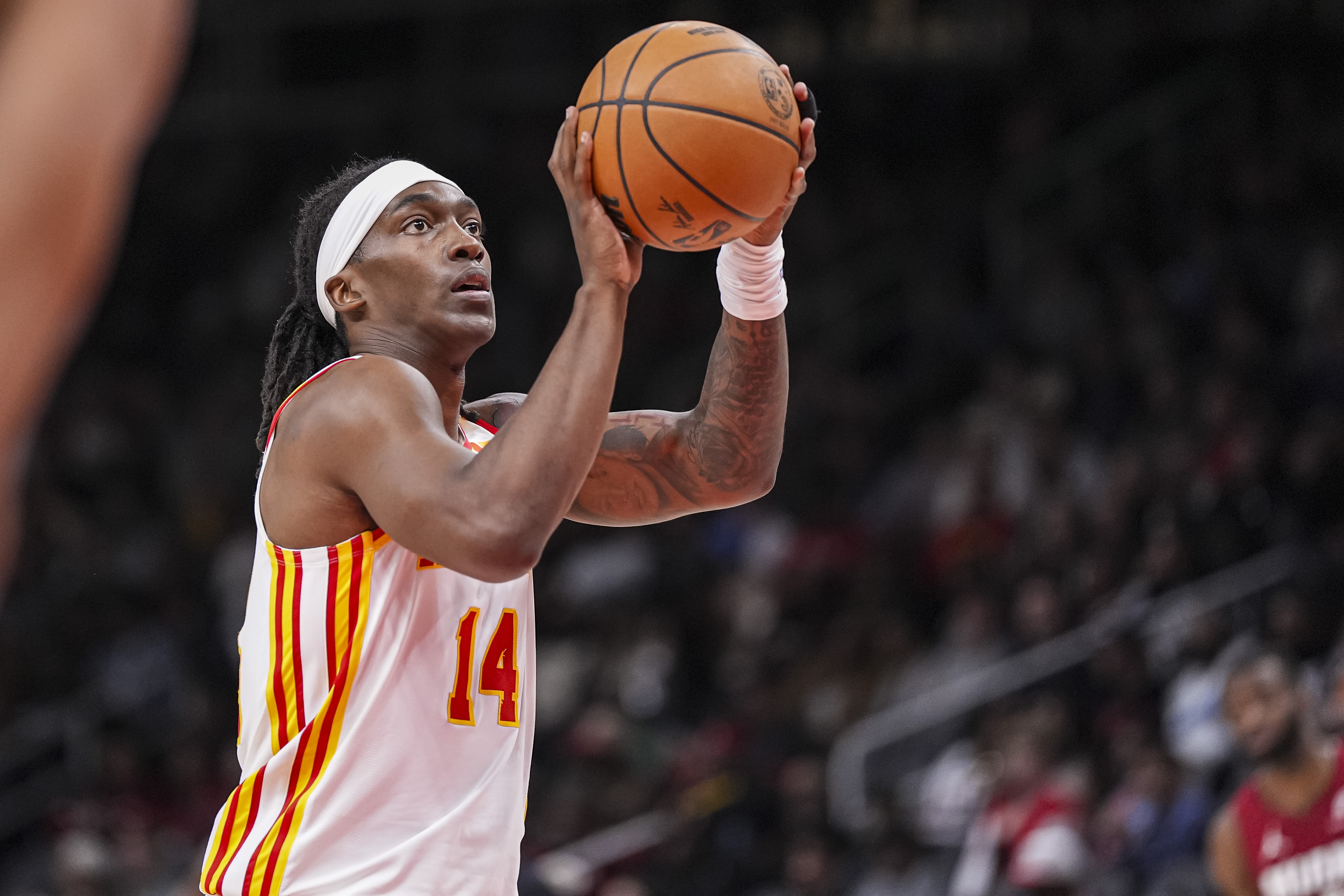 火氣好大！特倫斯-曼恩辱罵裁判領(lǐng)到個(gè)人第二T被驅(qū)逐出場