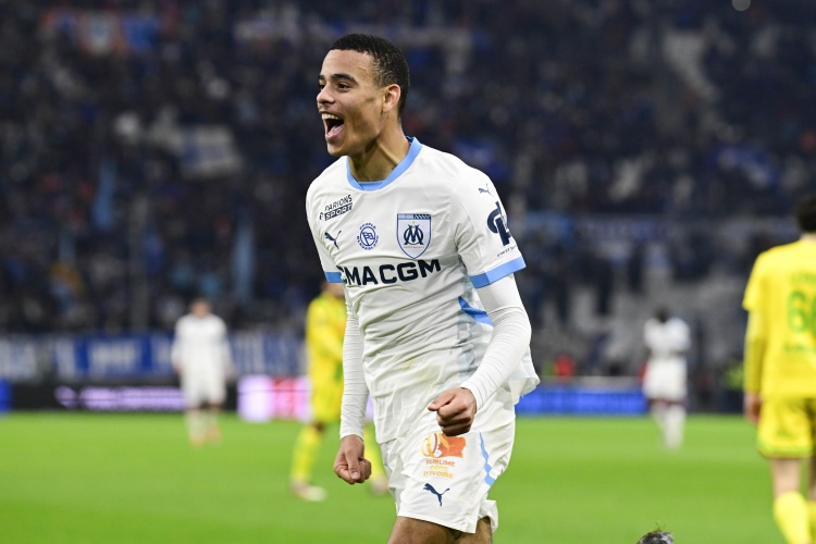 德澤爾比：記者愛制造新聞，格林伍德只是因最近女兒出生狀態(tài)不好