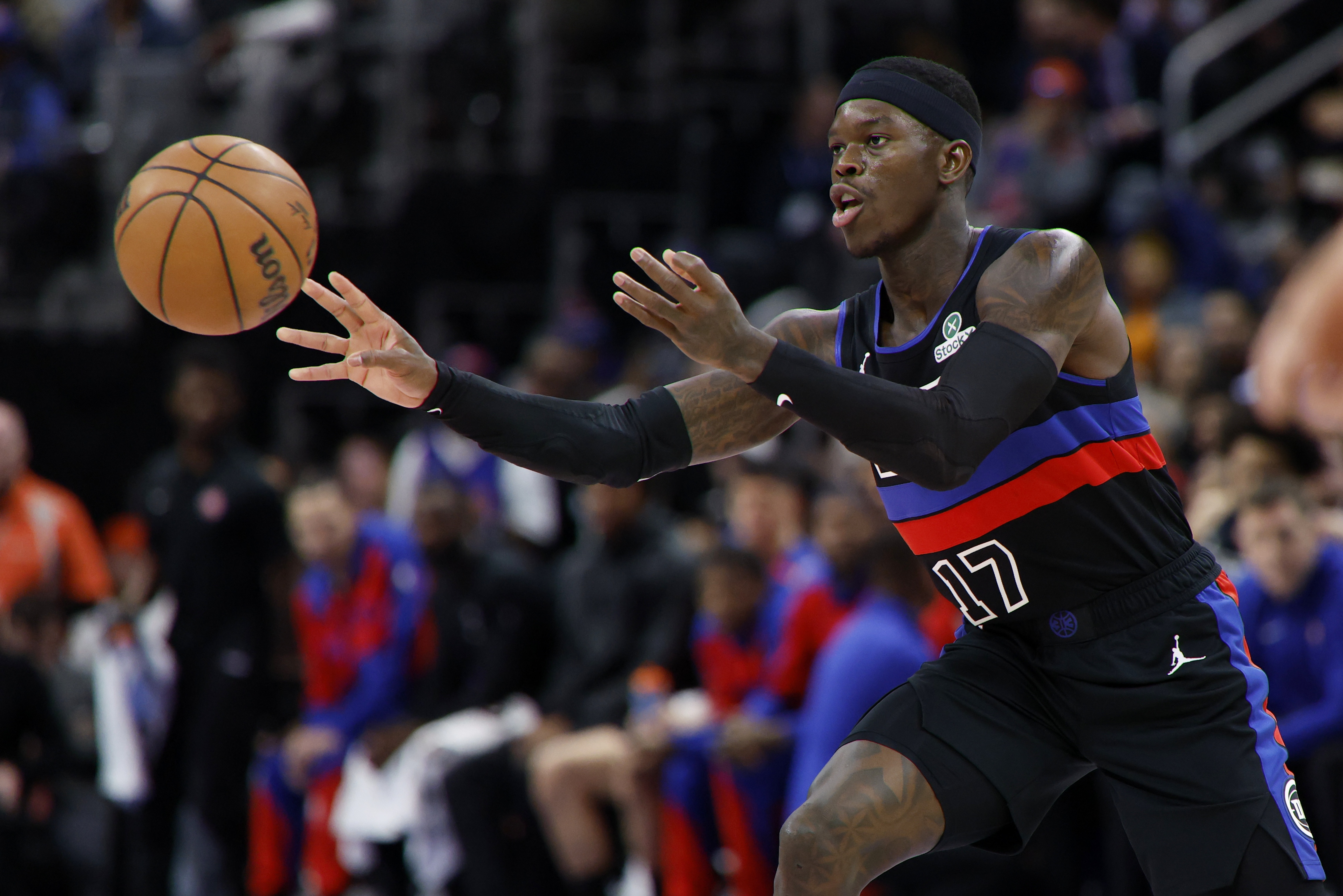 施羅德：球隊(duì)能在逆境時(shí)表現(xiàn)出色是因?yàn)榛瘜W(xué)反應(yīng) 愿為彼此盡全力