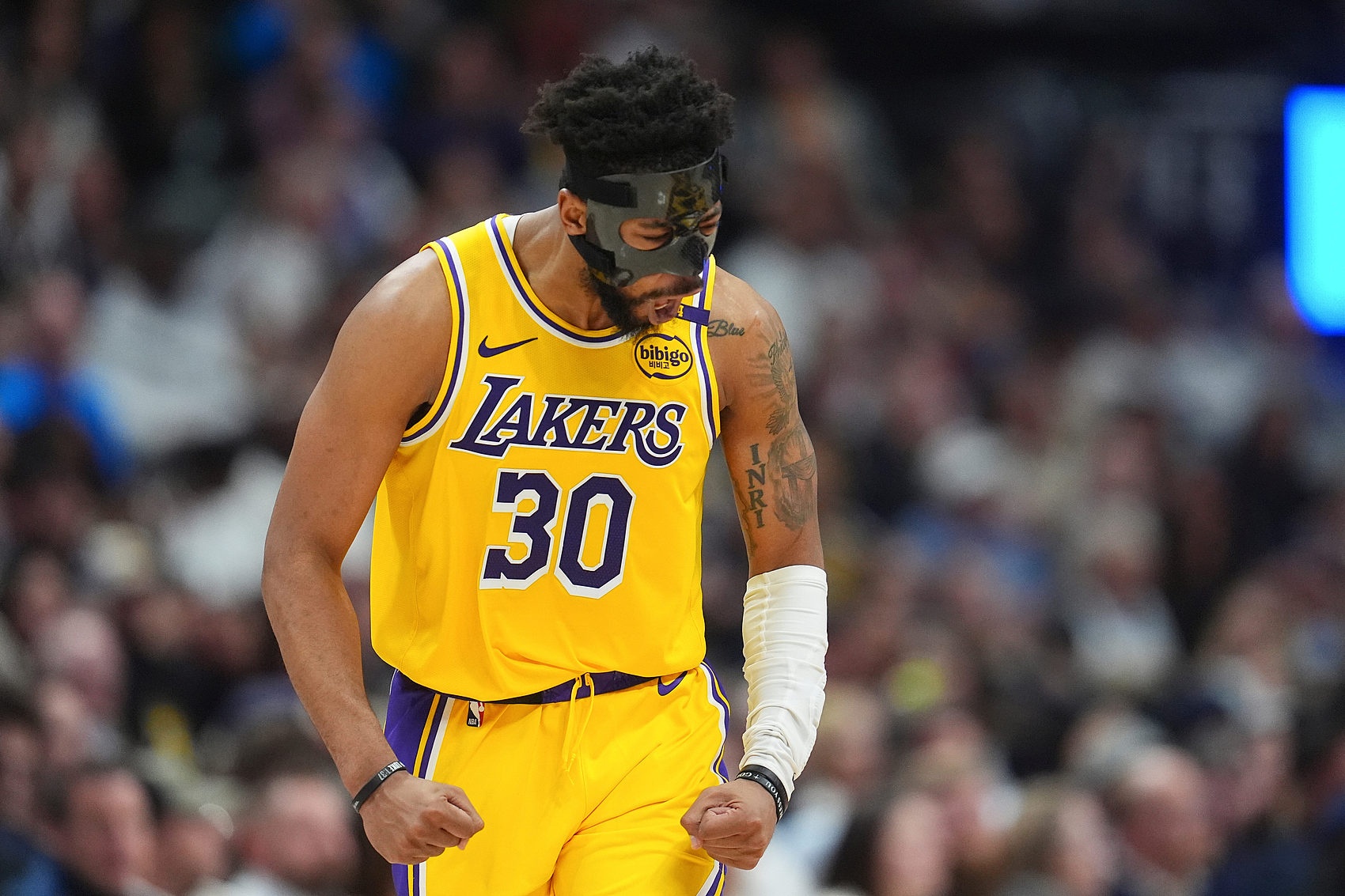 轉(zhuǎn)正后仍非常拼！古德溫4中3得8分2板2助 另有1搶斷2蓋帽