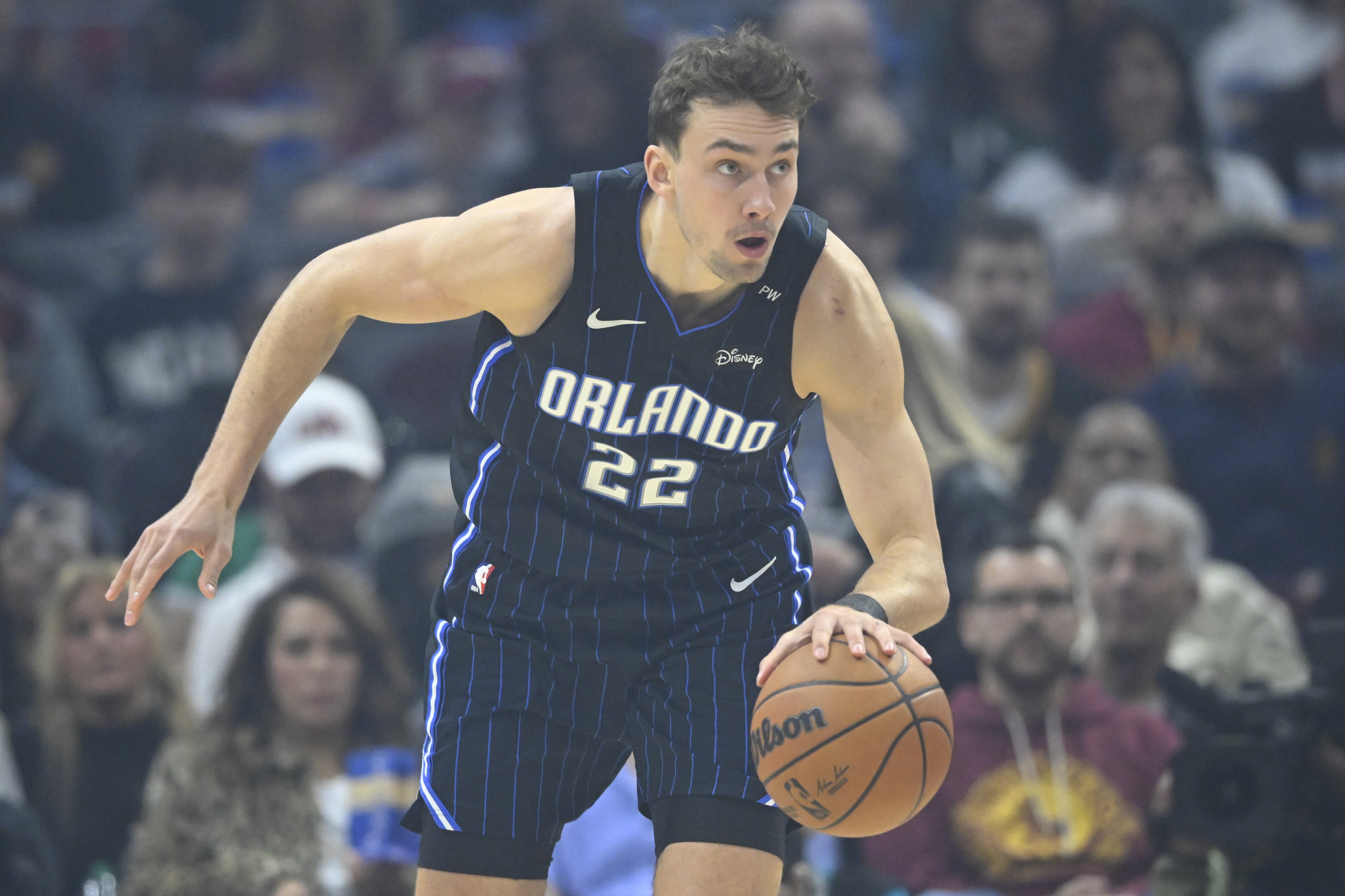 外線沒投開！小瓦格納三分7中1拿到21分5板6助2斷 被小卡拿捏