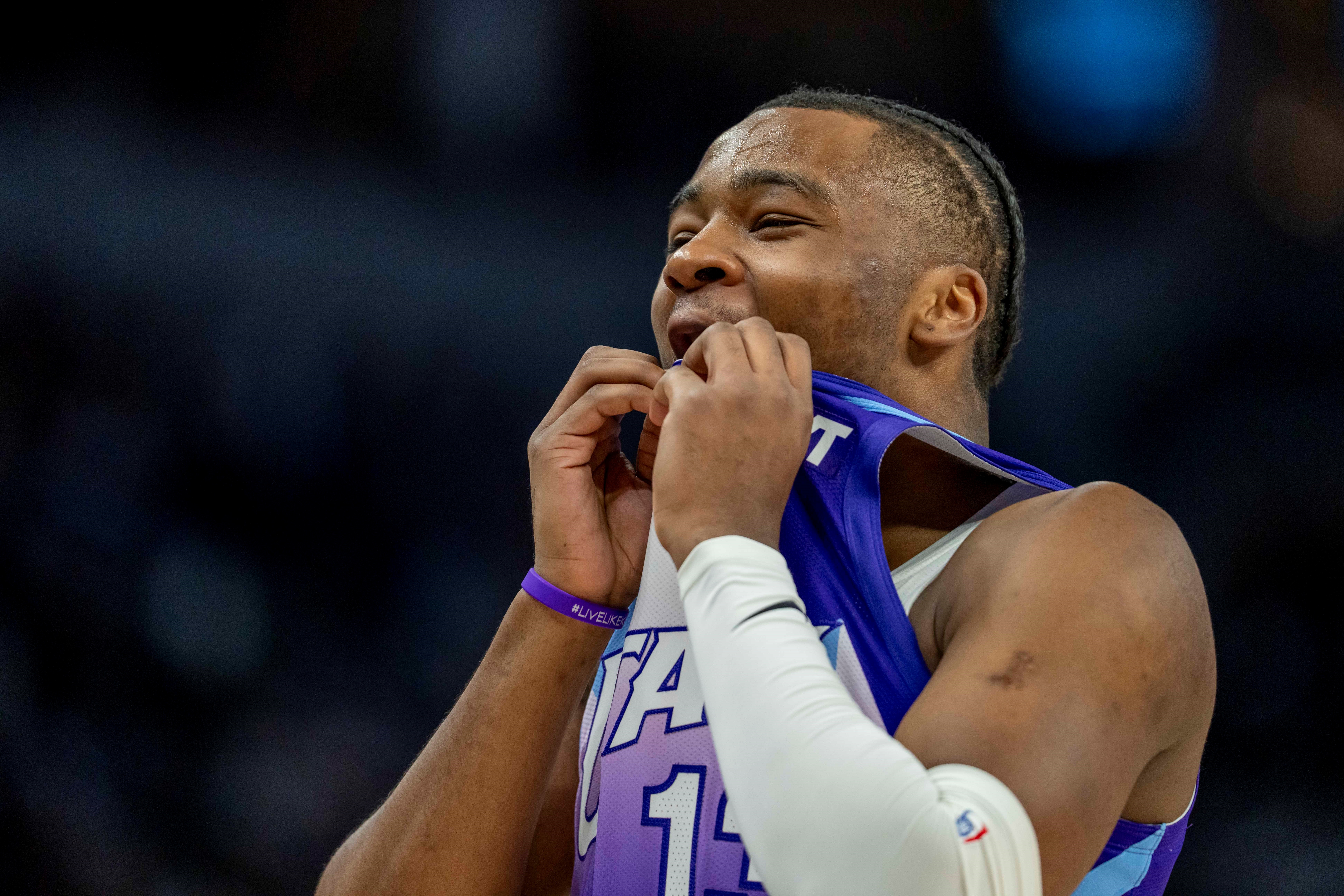 手感全無！29號秀科利爾7投全鐵僅靠罰球拿到3分 另有3板7助1斷