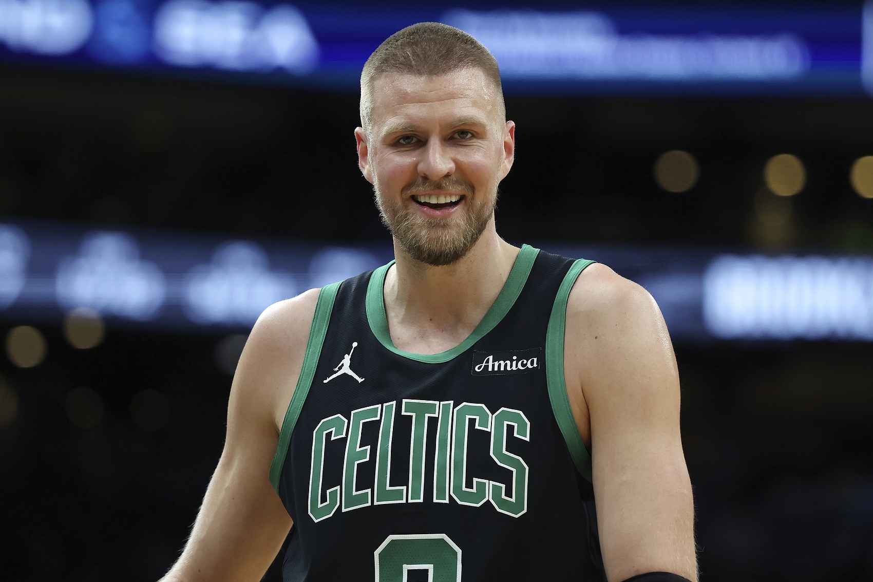 正負值+29冠絕全場！波爾津吉斯14中7砍19分5板5助 三分5中3