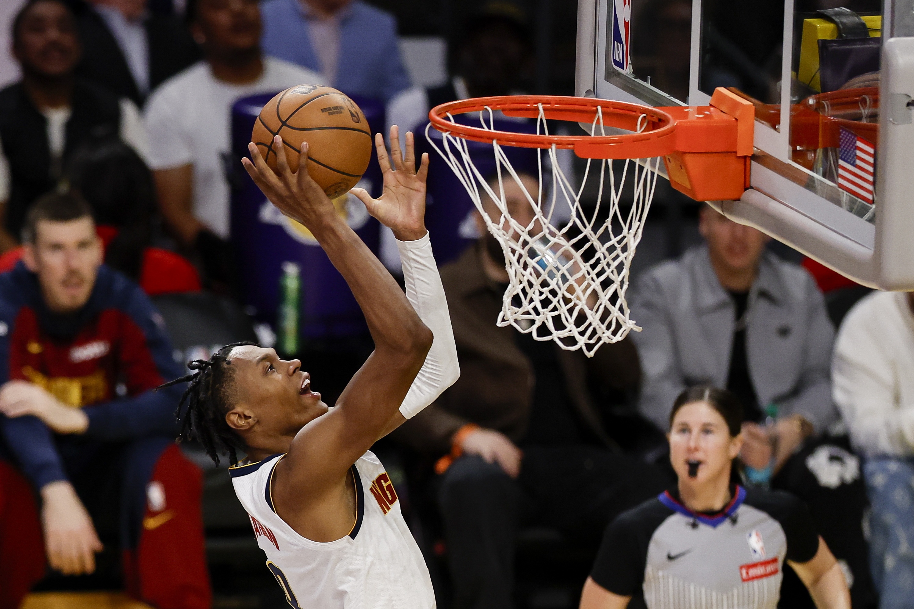 馬龍：沃特森是本場的最佳防守球員 他是球隊未來重要組成部分