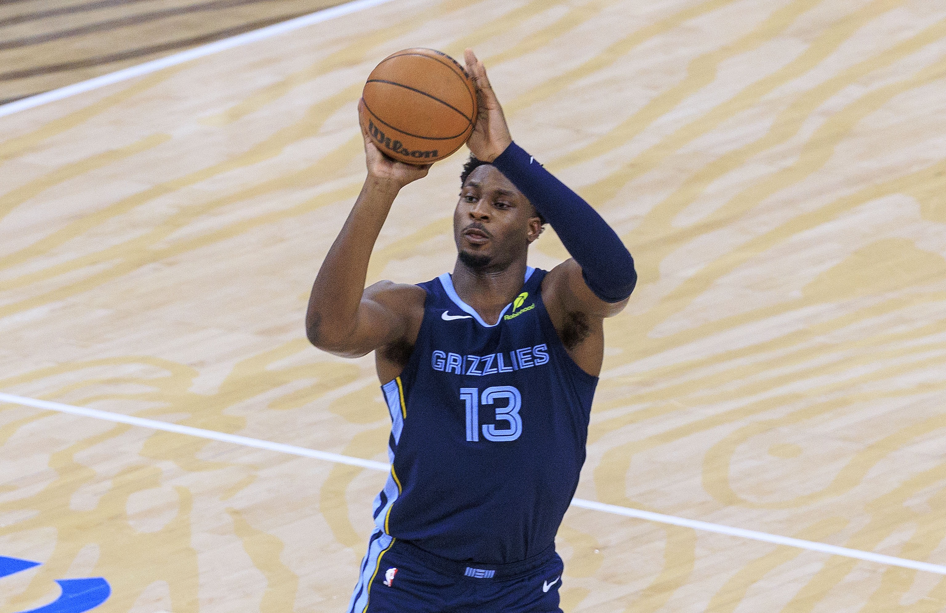 掄不動了！小賈倫21投9中&三分7中5 空砍27分僅2籃板&另有4助2帽