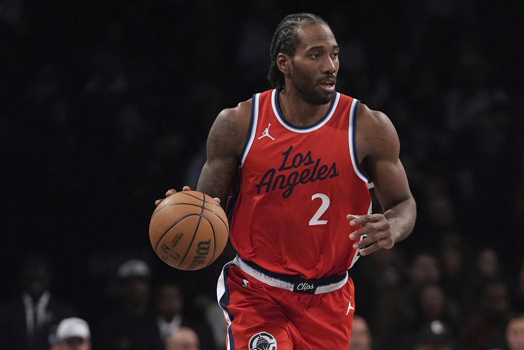 快船背靠背戰魔術 小卡預計將出戰 西蒙斯缺席 博格丹出戰成疑